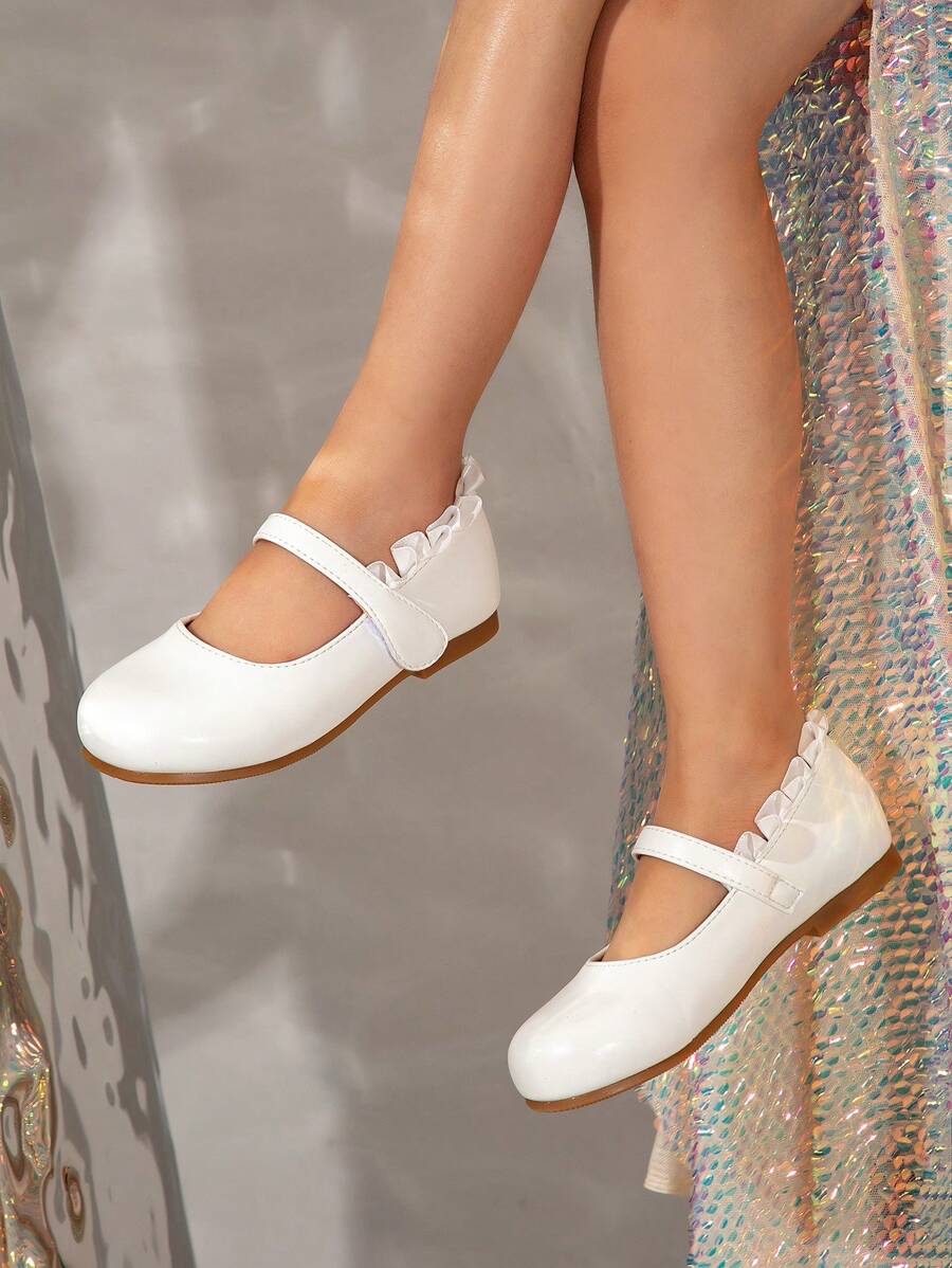 Toddler Girls' White Flower Pattern Flat Shoes