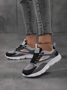 女士透气飞行编织厚底运动鞋，休闲系带户外鞋，舒适低帮跑步鞋加大码