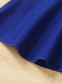 SHEIN Set indumenti ragazza giovane completo di top a manica corta con scollo a giro, tinta unita, con bordo arricciato e pantaloncini corti abbinati - Blu - Visualizzare 4