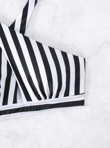 SHEIN Swim Áo bikini sọc ngang có dây buộc ngang đi biển mùa hè - Đen và trắng - Xem 6