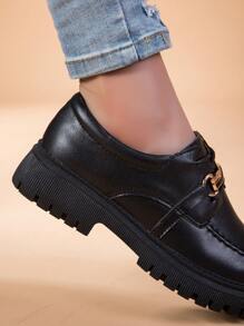 2024 Hàng mới đến Của phụ nữ Lace-up Da Giày phẳng , Đúng mốt Retro Phong cách Anh quốc Thiết kế Với Khóa Và Vá lại Chi tiết - màu đen - Xem 7