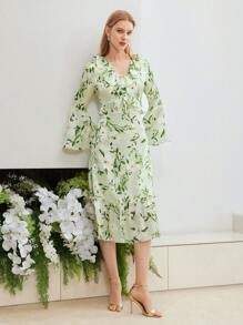 MOTF PREMIUM ALLOVER FLORAL PRINT BELL SLEEVE RUFFLE TRIM DRESS - Multicolor - View 4