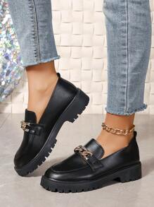 Giày lười nữ bằng da PU màu trơn, trang trí dây xích kim loại, kiểu dáng thanh lịch và thời trang, phù hợp cho việc đi lại hàng ngày, thoải mái và chống trơn trượt. - màu đen - Xem 5