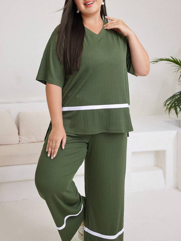 Plus Size Contrast Trim V-Neck Top And Wide Leg Pants Two Pieces Set