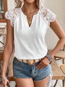 SHEIN Frenchy 夏季纯色蕾丝拼接V领T恤，白色水溶性蕾丝拼接竹棉T恤，舒适透气，适合日常度假通勤穿着，田园风，白色，婚礼季 - 白色 - 查看 6