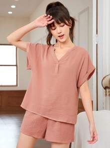 SHEIN 少女短袖襯衫，帶摺邊袖口和V領，配短褲家居休閒套裝 - 粉色 - 查看 4