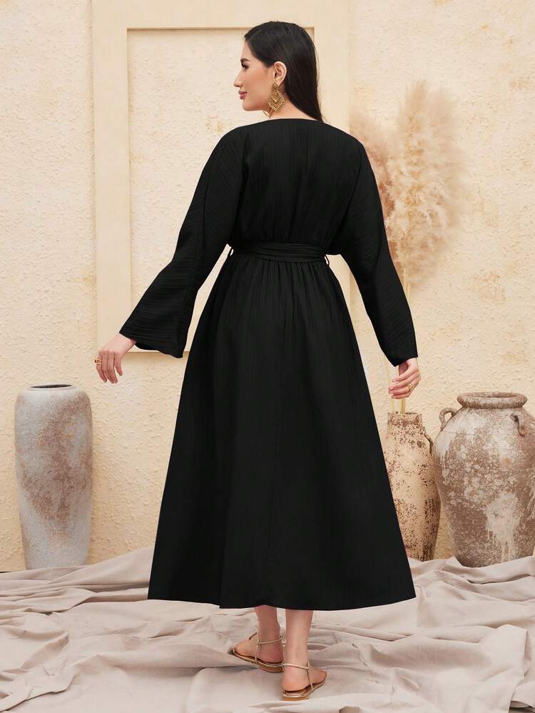 Dress With Rhinestone Decorations On The Flared Sleeves