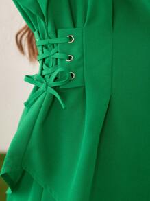 SHEIN 2pcs/Set Tween Girl Cross Front Crop Top And Wide Leg Shorts - Green - View 4