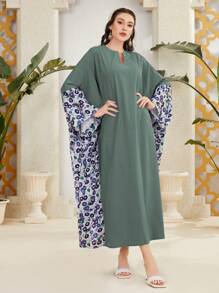 Al Najma Floral Print Spliced Sleeve Cuff Split Neck Kaftan - Green - View 6