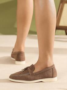 Women Flat Round Toe Slip-On Loafers, Spring/Summer 2025 New Oxblood/Burgundy, Red, Large Size 41-43, Casual Work Shoes