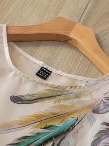 EMERY ROSE Women's Feather Pattern Round Neck Shirt - Apricot - View 3
