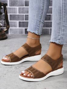 Của phụ nữ Thoáng khí Dép xăng đan Với Đàn hồi Rộng Dây đai , Giải trí Và Điền kinh - màu nâu - Xem 4