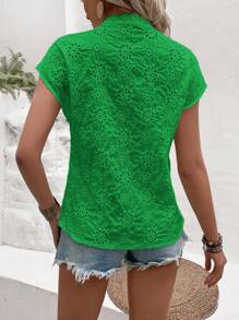 EMERY ROSE Women's Lace Patchwork Short Sleeve Burnout Embroidery Shirt - Green - View 2