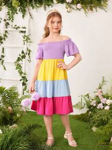 SHEIN Cô gái Tween Dễ thương Giải trí Bỏ khỏi vai Ngắn tay Xù Hoa Sen Tương phản Màu sắc Đầm Midi - Nhiều màu - Xem 5