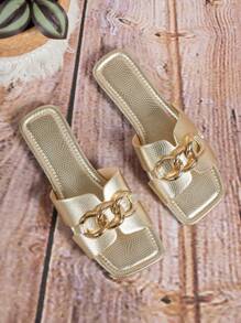 Nuova collezione primavera/estate di ciabatte da donna H, stile casual alla moda, stile romano, ciabatte slip-on, colori nero/marrone latte/beige, piatte con decorazioni in rilievo, confortevoli, consigliate da fashion blogger. Tacchi alti francesi stile desert key con suole spesse, sandali, scarpe da spiaggia. Ciabatte slip-on stile fairy, ciabatte slip-on stile francese love support con tacco basso e punta arrotondata, stile ins, indossabili dentro e fuori con suola antiscivolo resistente. Ciabatte con stampa di coccodrillo e accessori in metallo decorativi, ciabatte flat slip-on versatili e alla moda per l'estate. San Valentino