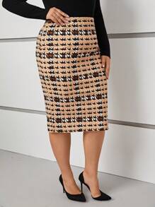 SHEIN Clasi Plus Size Women's Houndstooth Pattern Pencil Skirt