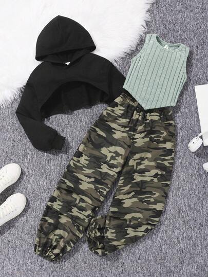 SHEIN Tween女孩休閒針織連帽衫,配無袖背心和迷彩運動褲