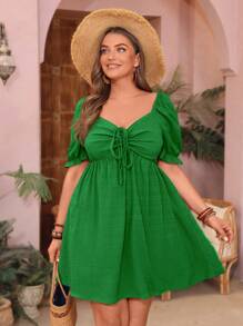 SHEIN Frenchy 大碼雞心領口泡泡袖前打結洋裝 - 綠色 - 查看 1