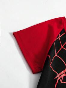 SHEIN 年輕男孩蜘蛛印花圓領短袖上衣和短褲套裝 - 黑色 - 查看 3