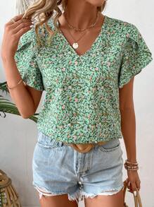 EMERY ROSE Women's Casual Floral Print Shirt With V-Neckline And Ruffled Sleeves