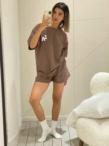 Livesso Conjunto de ropa informal de verano con top holgado y pantalones cortos con estampado de letras
