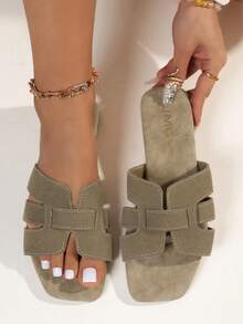 女士時尚夏季卡其色方頭仿麂皮涼鞋,舒適平底鞋,適合海灘、旅行和派對 - 卡其色 - 查看 1