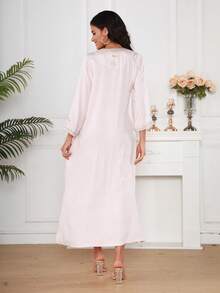 女士刺绣装饰简约优雅日常阿拉伯长裙 JALABIA，传统款式，2025 春夏款，适合开斋节 - 淺粉色 - 查看 9