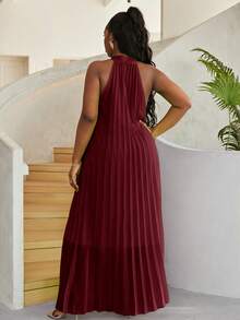 Astrid Plus Size Solid Color Long Pleated Halter Dress - Burgundy - View 2