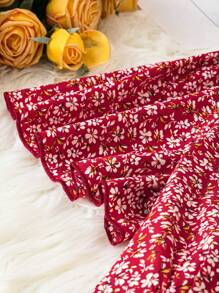 SHEIN Clasi 大尺碼女士花卉包裝設計連衣裙