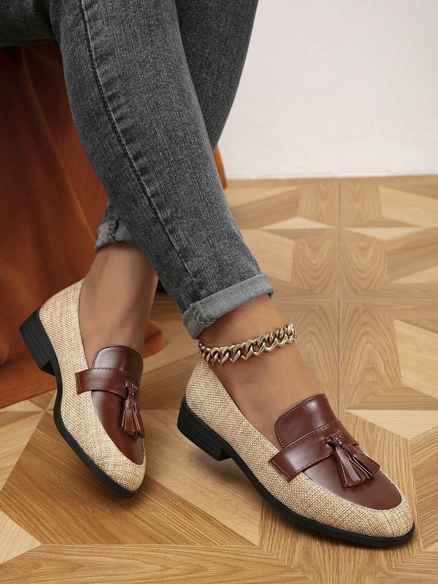 女款復古風格圓頭平底鞋,帶流蘇裝飾和色塊設計 - 彩色 - 查看 1