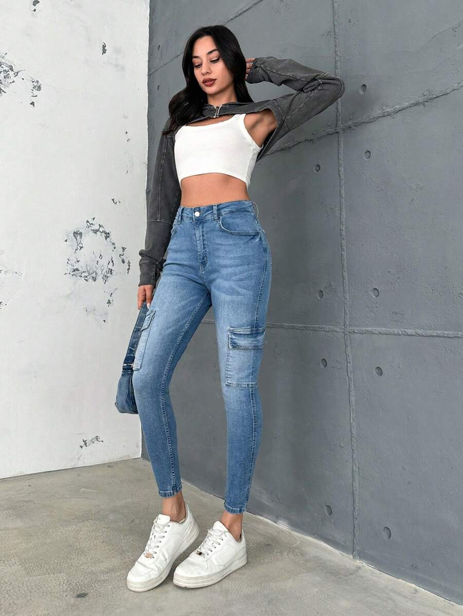 RueChic Women's Workwear Pockets Light Washed Denim Rolled Up Hem Skinny Jeans - Light Wash - View 1