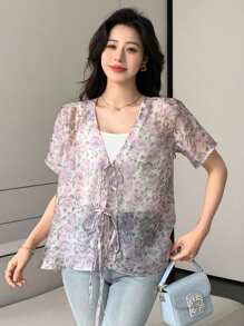 Dazy Designer Women's Sheer Floral Short Sleeve Blouse