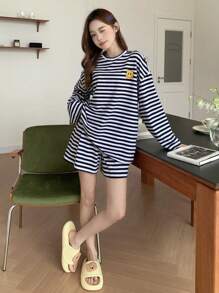 DAZY Cute Expression Print Striped Home Wear Pajama Set , Fall Winter Clothes - Blue and White - View 6