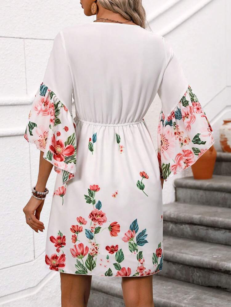 Women's Floral Printed Bell Sleeve Swing Dress
