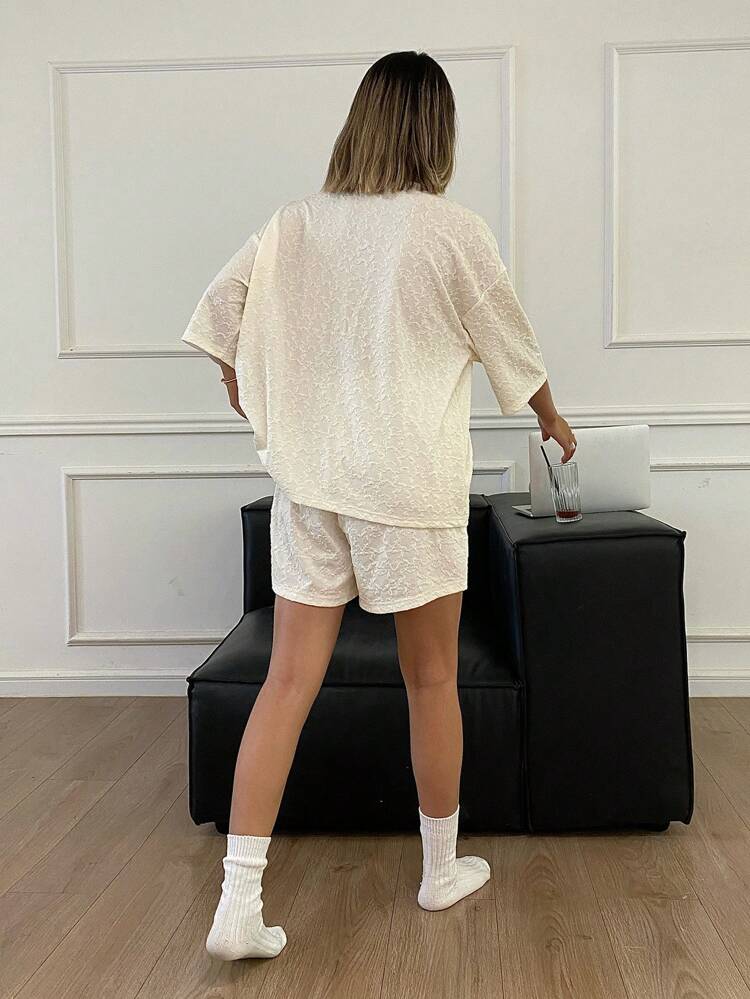 Women's Texture Fabric Leisure Round Neck Half Sleeve Shorts Homewear Set Pajama