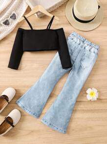 SHEIN Chica Joven Camiseta de hombros descubiertos & Pantalones acampanados con estampado de mariposa