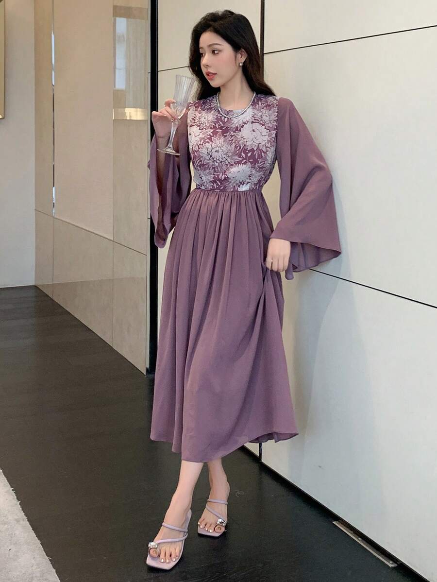 DAZY In hoa Vá lại Váy vừa vặn & loe Với chuông - Màu tím - Xem 1