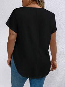 EMERY ROSE Plus Size Solid Color V-Neck Short Sleeve Casual T-Shirt