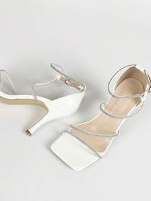 Của phụ nữ Trắng Chóp giầy hình vuông Pha lê Dây đeo Cao gót Dép xăng đan , Hoàn hảo Đối với Hằng ngày & Làm việc Mặc , Thoải mái Và Linh hoạt , Đang hiển thị Dài Chân - trắng - Xem 5