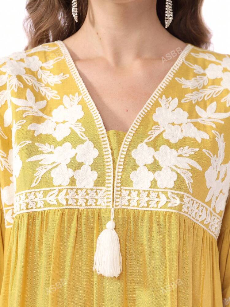 فستان نسائي إماراتي أنيق مطرز بالورود، جلابية تقلي...