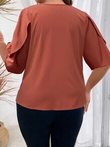 Plus Size Women's Plain Asymmetrical Collar Short Sleeve Blouse