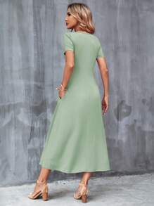 SHEIN Clasi Women's Simple Solid Color V-Neck Short Sleeve Dress With Pockets - Mint Green - View 2
