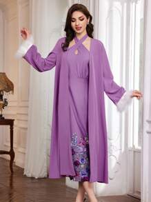 Modelyn 花卉印花露背连衣裙，配有毛绒袖口和前开式夹克 2 件套 - 紫色 - 查看 4