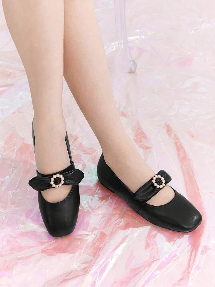 Women'S Black Pu Leather Round Toe Ballerina Flats With Bowknot Decoration