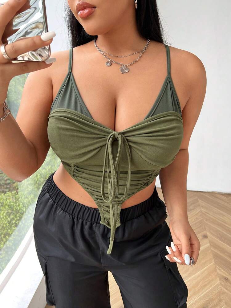 Plus Size Colorblock Strappy Cami Top With Pleated Asymmetric Hem