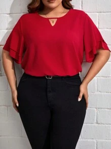 SHEIN CURVE+ 加大码 Us22 度假优雅通勤锁孔领荷叶边袖衬衫（无弹性） - 紅色 - 查看 1