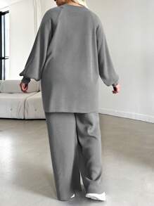 EURMUSE Plus Size Solid Color Casual Sweater Set - Light Grey - View 2