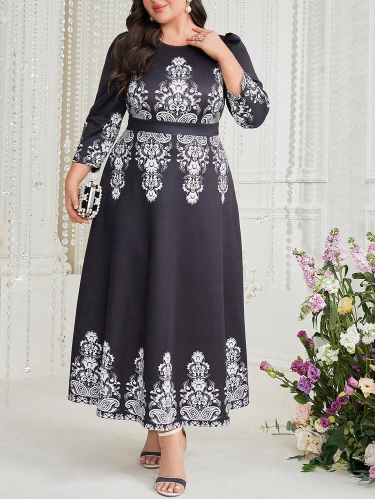 Plus Size Vintage Printed Dress