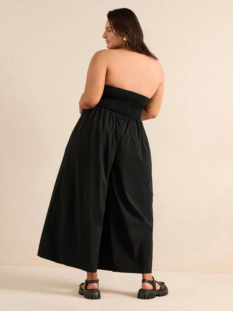 Plus Size Women's Solid Color Pleated Strapless Jumpsuit