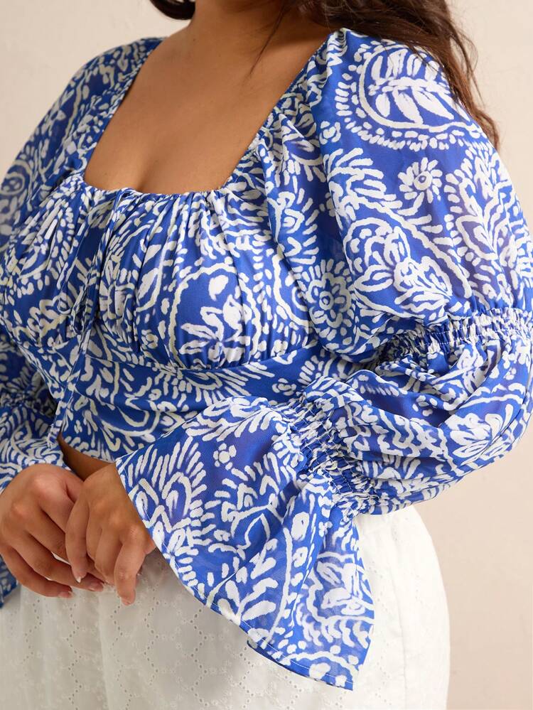 Plus Size Women's Botanical Print Front Tie Bell-Sleeve Top